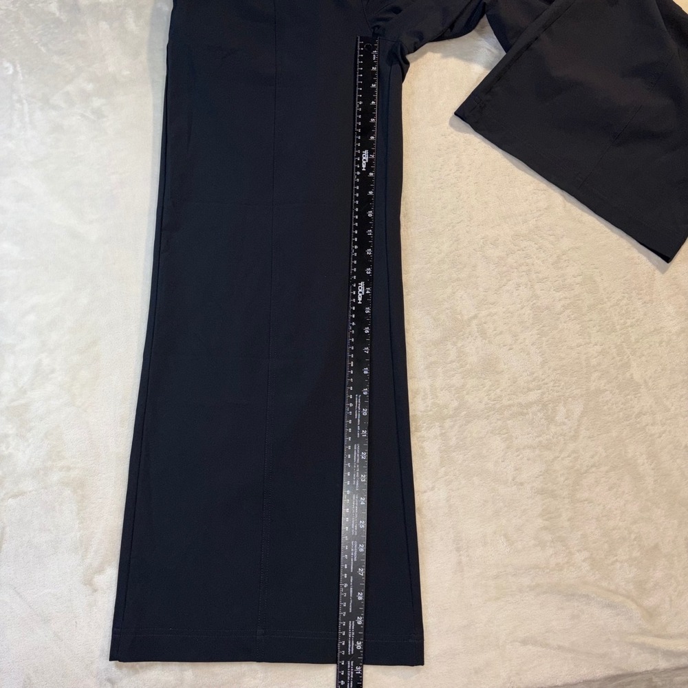 Fabletics Women Black Wide Leg Elastic Waist Active Travel Pants PT2500682 M REG - Picture 6 of 10